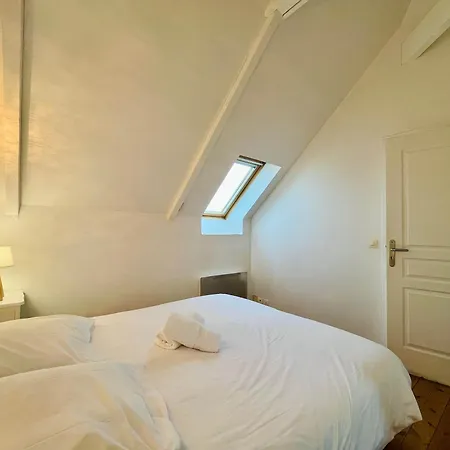 La Petite Cachette De - Seafront View Lägenhet *