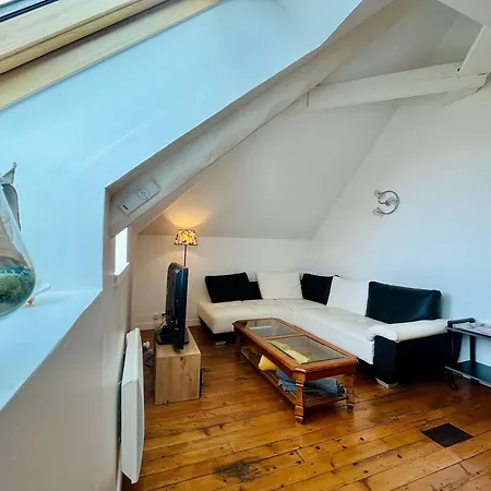 La Petite Cachette De - Seafront View Apartamento *